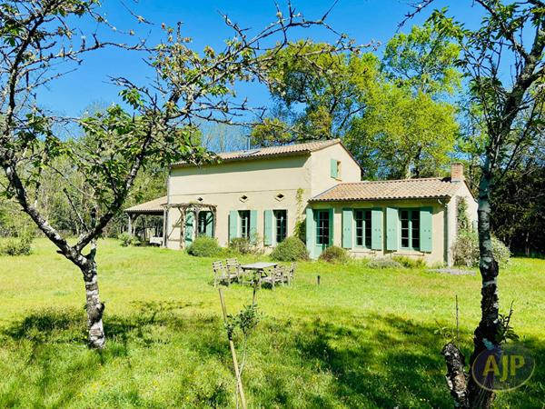 Vente maison Lesparre Medoc : 600 000 € - AJP Lesparre Immobilier