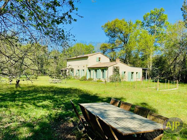 Vente maison Lesparre Medoc : 600 000 € - AJP Lesparre Immobilier