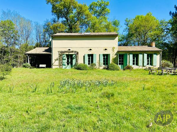 Vente maison Lesparre Medoc : 600 000 € - AJP Lesparre Immobilier