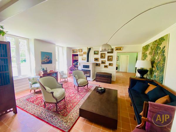 Vente maison Lesparre Medoc : 600 000 € - AJP Lesparre Immobilier