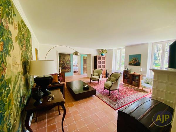 Vente maison Lesparre Medoc : 600 000 € - AJP Lesparre Immobilier