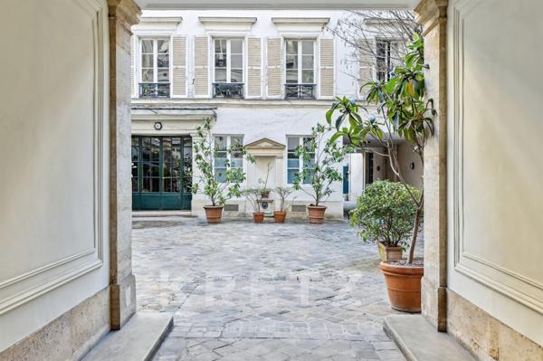 Appartement rénové avec vue dégagée