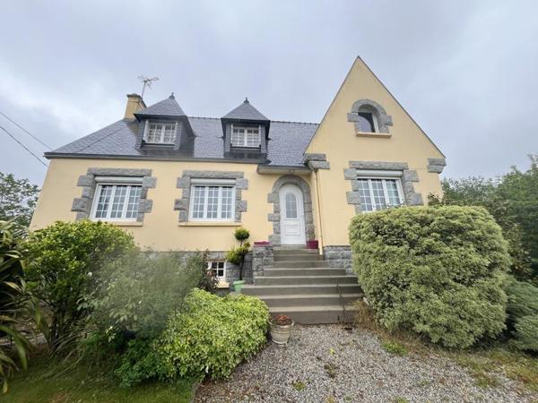 Maison à vendre 223 650 € Pont-de-Buis-lès-Quimerch 7 p 142 m² DPE E