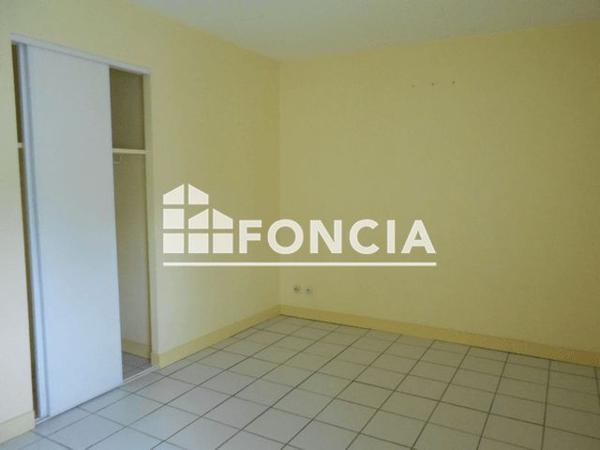 Location Maison 3 pièces 72.6 m² - 70 RUE DE L'ECHASSIER Cognac 16100