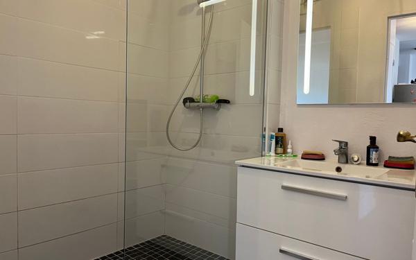 Appartement à vendre    2 pièces • 41,48 m2 Mèze