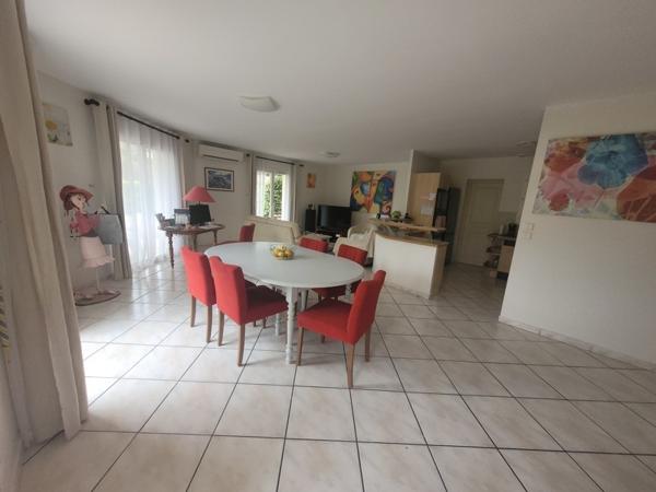 Maison à vendre 467 000 € Saint-Médard-en-Jalles 5 p 107 m² DPE C