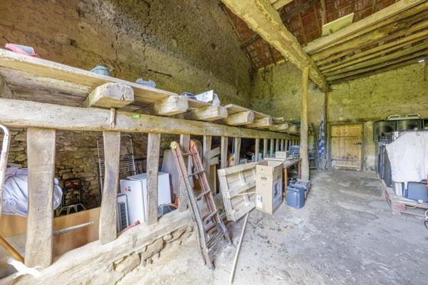 Maison à vendre |  Bussière-Dunoise |  5 pièces | 142 m²
