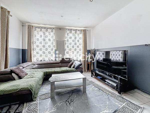 Maison 6 pièces - 130 m² Exclusivité efficity