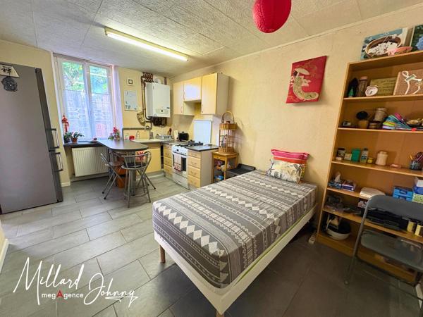 Immeuble à Le Creusot, 71200 - 95m²