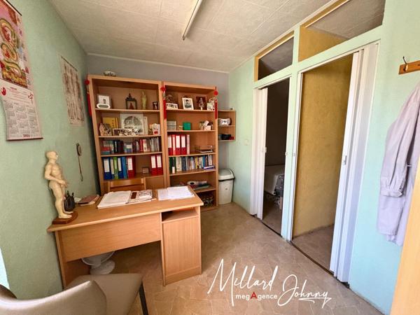 Immeuble à Le Creusot, 71200 - 95m²