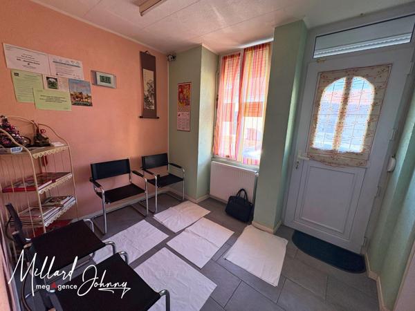 Immeuble à Le Creusot, 71200 - 95m²