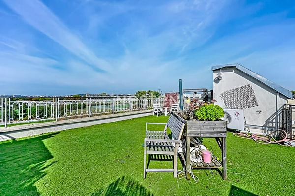 Appartement 2 pièces à Paris 16 avec terrasse , Porte d'Auteuil, Hippodrome d'Auteuil, vue dégagée, Village Auteuil,