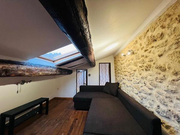 Immeuble de rapports 83 m²