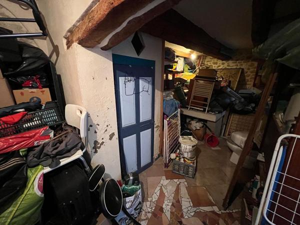 Immeuble de rapports 83 m²