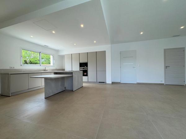 Maison à vendre 5 pièces ALES (30)