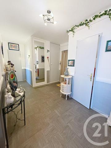 Appartement F3 à vendre  3 pièces - 75,48 m2 CHALON SUR SAONE - 71