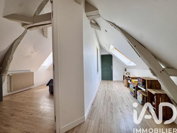 Maison à vendre 7 pièces 220 m² Loire-Authion