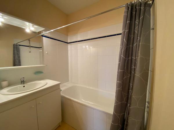 APPARTEMENT T1BIS MEUBLE AVEC BALCON - QUARTIER FAC