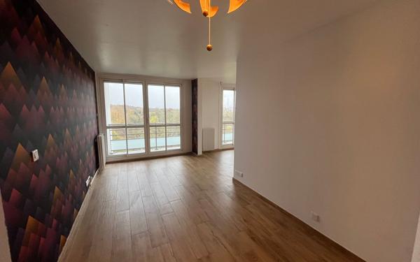 Appartement à louer    4 pièces • 83,50 m2 Chilly-Mazarin