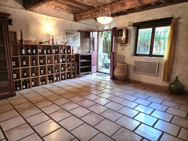 La Crau - Maison de ville en pierres avec jardin intime et grand garage