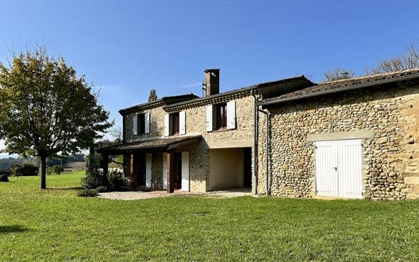 Maison à vendre    7 pièces •  Eurre