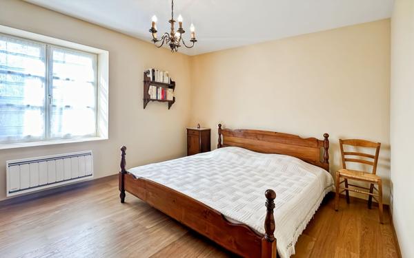 Maison à vendre    7 pièces •  Eurre