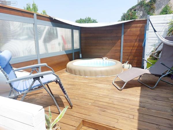 Maison de ville à vendre à Surgères en Charente-Maritime (17700), ref : 499