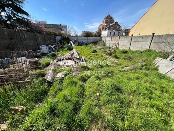 Terrain à CHOLET, 49300 - 2 pièces 170m²