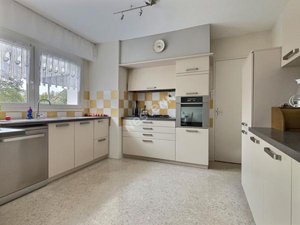 Maison familiale Saint-Avold 5 chambres 187 m²