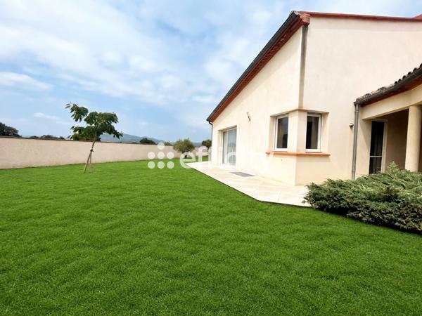 Maison
         6 pièces
        - 229 m² 449 500 € *