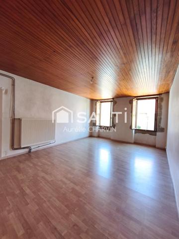 MAISON DE VILLAGE  174 M2 3 CHAMBRE TERRASSE