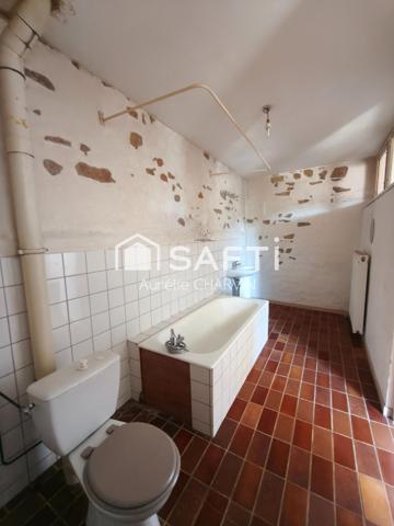 MAISON DE VILLAGE  174 M2 3 CHAMBRE TERRASSE