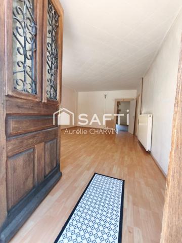 MAISON DE VILLAGE  174 M2 3 CHAMBRE TERRASSE