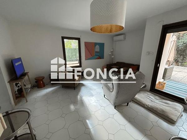 Location Appartement 3 pièces 90.8 m² - 7 RUE REMPART SAINT ROCH Avignon 84000