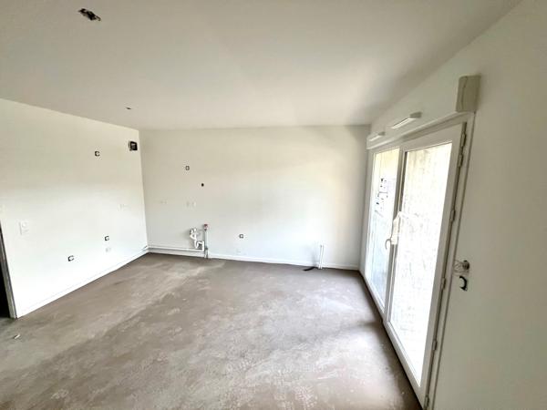APPARTEMENT T1 vue sur Canal de Rompsay