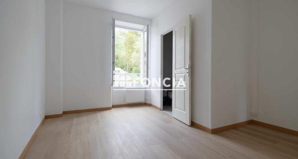 À vendre Appartement 2 pièces 36 m² - Corbeil-essonnes 91100