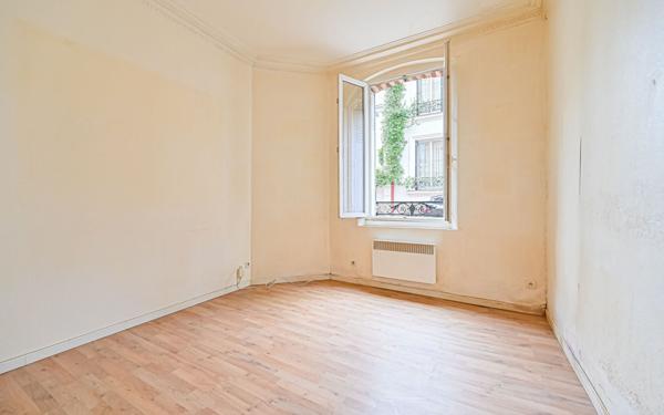Appartement à vendre    1 pièce • 25,10 m2 Montreuil