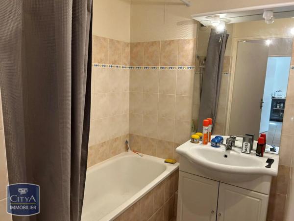 Appartement à louer 2 pièces 44.96m² Coulounieix-Chamiers (24660)