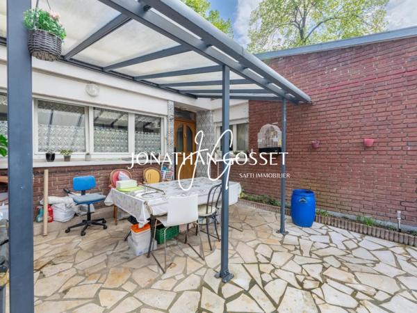 Verneuil-sur-Seine: Charmante maison 4pcs plain-pied de 82 m2 sur une parcelle de terrain de 110m2