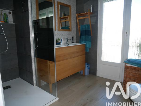 Maison à vendre 6 pièces 162 m² Rochefort
