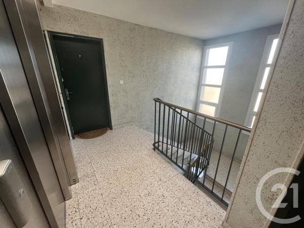 Immeuble à vendre  479,60 m2 CARMAUX - 81