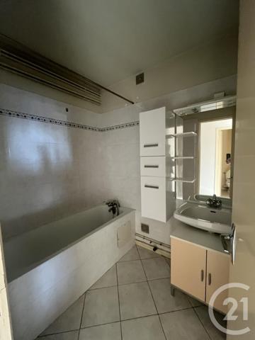 Immeuble à vendre  479,60 m2 CARMAUX - 81