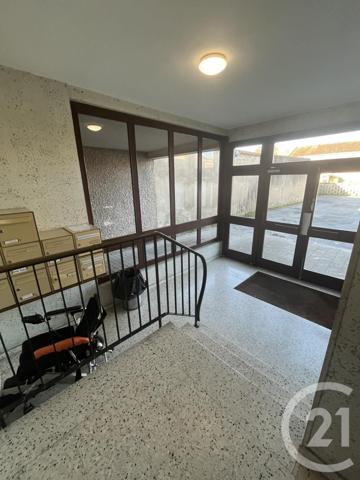 Immeuble à vendre  479,60 m2 CARMAUX - 81