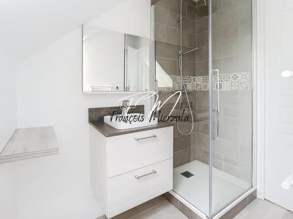 Pavillon semi plain-pied individuel