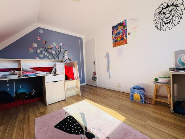 Locmaria-Grand-Champ (56390) Maison récente de 97m2 sur un terrain de 520m2 - Locmaria-Grand-Champ – À 10 min de Vannes