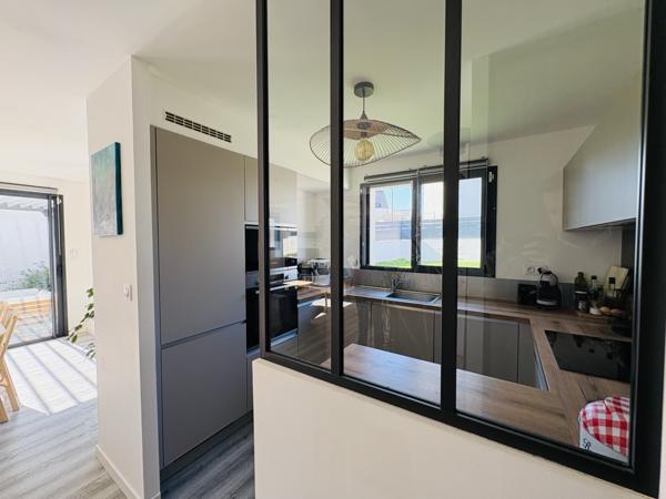 Locmaria-Grand-Champ (56390) Maison récente de 97m2 sur un terrain de 520m2 - Locmaria-Grand-Champ – À 10 min de Vannes