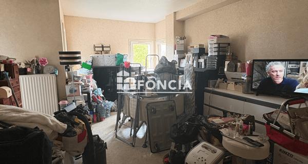 À vendre Studio 33.45 m² - Pau 64000