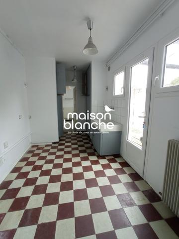 MAISON DE VILLE
