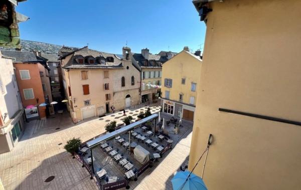 Vente Maison Avec local commercial Mende   