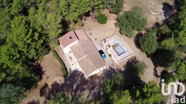 Maison à vendre 5 pièces 164 m² Pourrières